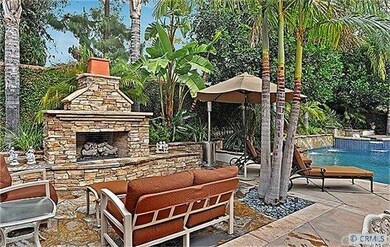 Enjoy the warmth of your custom outdoor fireplace 