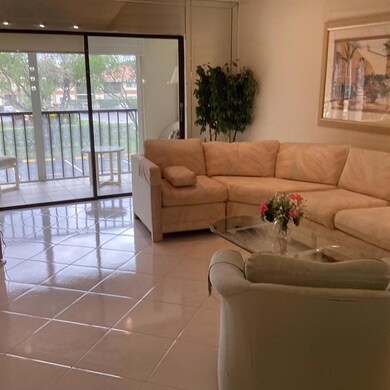 15235 Lakes of Delray Blvd unit 303, Delray Beach, FL 33484 - photo 7