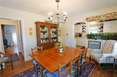 109 Worcester Ave, Riverside, RI 02915 - photo 7