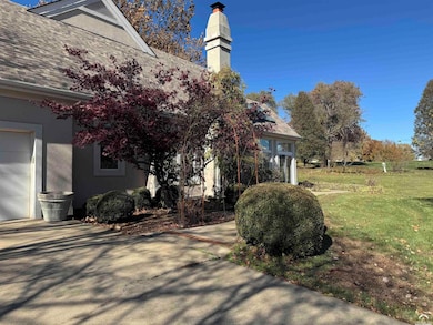 3700 Quail Creek Ct, Lawrence, KS 66047 - photo 7