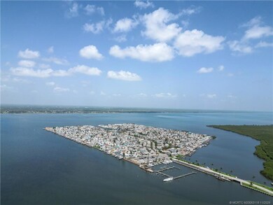 717 Nettles Blvd, Jensen Beach, FL 34957 - photo 4