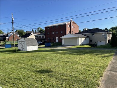 1748 Dailey Ave, Latrobe, PA 15650 - photo 3