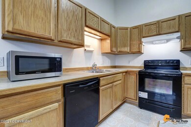 2941 Summer Mist Ct unit 90, Anchorage, AK 99507 - photo 5