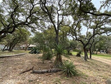 128 Ridgewood Dr unit 15, Fredericksburg, TX 78624 - photo 7