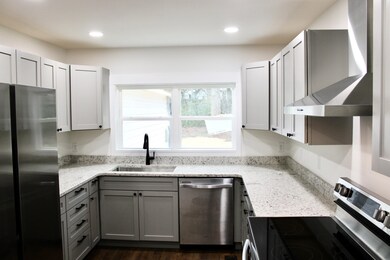 4328 Norcross Rd, Hixson, TN 37343 - photo 5