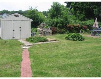 76 Lake Ave, Worcester, MA 01604 - photo 3