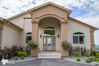 Exterior Front 1053-FULL
