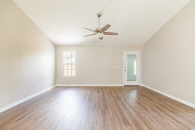 407 E 11th St, Adel, GA 31620 - photo 5