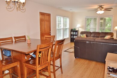 414 S Walker St, Burgaw, NC 28425 - photo 6