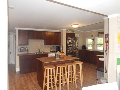 182 Quechee Hartland Rd, White River Junction, VT 05001 - photo 4