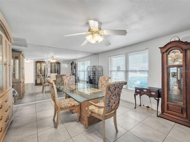 3509 King George Ln, Seffner, FL 33584 - photo 4