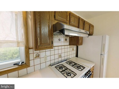 246 Atlantic Dr, Parsippany, NJ 07054 - photo 7