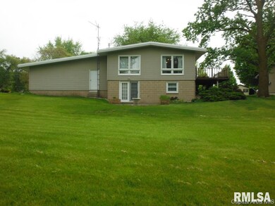 143 Lakeland Dr, Galesburg, IL 61401 - photo 5