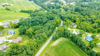 128 Honeysuckle Ln, Thornville, OH 43076 - photo 7