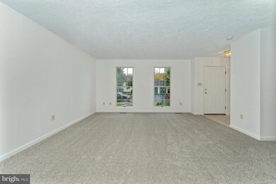 10711 Lynn Ct, Williamsport, MD 21795 - photo 5