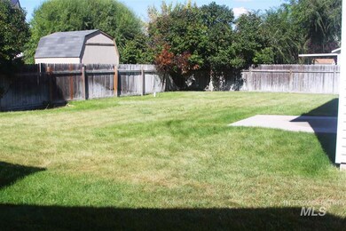 1629 S Woodland Dr, Nampa, ID 83686 - photo 5