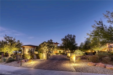 11725 Evergreen Creek Ln, Las Vegas, NV 89135 - photo 2