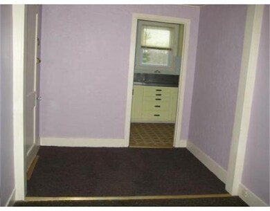 706 School St unit 6, Webster, MA 01570 - photo 5