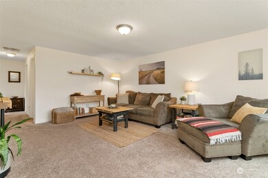 404 Train St SE, Orting, WA 98360 - photo 6