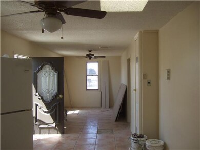 4004 N Piedras St, El Paso, TX 79930 - photo 5