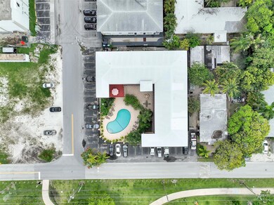 744 NE 14th Ave unit 4, Fort Lauderdale, FL 33304 - photo 5