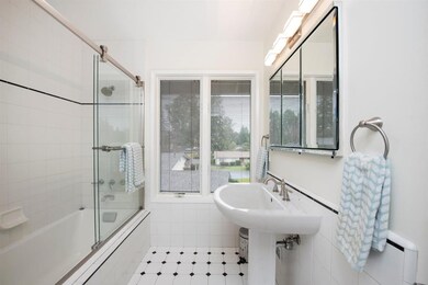 1081 Sierra Dr, Menlo Park, CA 94025 - photo 6