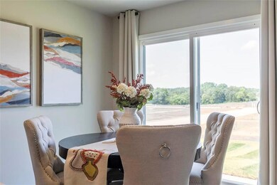 2806 50th St, Des Moines, IA 50310 - photo 6