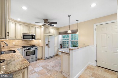 2457 Norrington Dr, Norristown, PA 19403 - photo 3