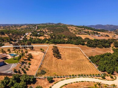 9552 Niya Way, Valley Center, CA 92082 - photo 5