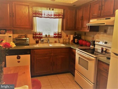 52 Hometown Ave, Tamaqua, PA 18252 - photo 6