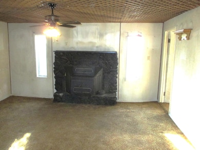 76 W Center St, Hatch, UT 84735 - photo 5
