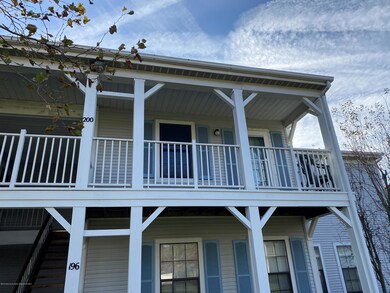 200 Wycoff Way unit 200, Middlesex, NJ 08846 - photo 2