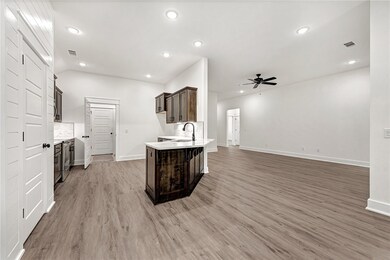 8 Ripley Ln, Bella Vista, AR 72715 - photo 3