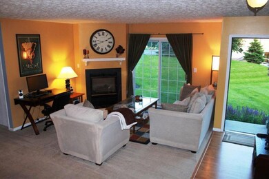 Living Room - Overview