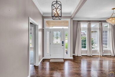 7504 SW Imperial Ct, Topeka, KS 66610 - photo 4