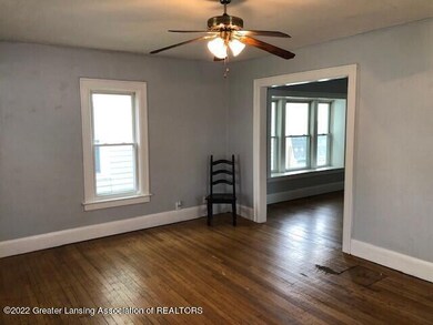 1315 W Hillsdale St, Lansing, MI 48915 - photo 4