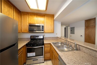 The Park Encino Condo, Encino, CA 91316 - photo 5