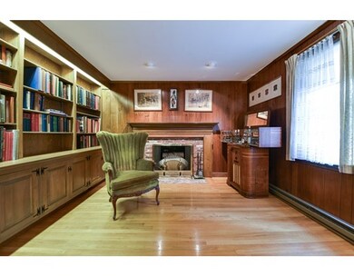 33 Cedar St, Wellesley Hills, MA 02481 - photo 5