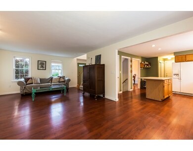 11 Franklin Hunt Rd, Rockland, MA 02370 - photo 4