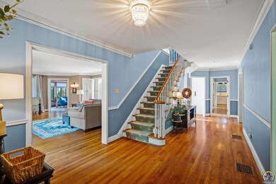 1501 SW Pembroke Ln, Topeka, KS 66604 - photo 4