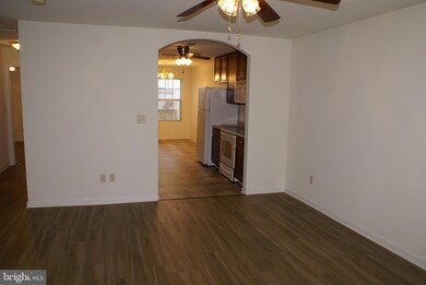 2774 Roosevelt Dr, Chambersburg, PA 17201 - photo 2