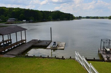 341 Lakepoint Dr, Gadsden, AL 35901 - photo 3