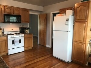 620 Bristol Ave, Westchester, IL 60154 - photo 5