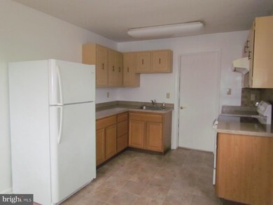44868 Blake Creek Rd, Valley Lee, MD 20692 - photo 2