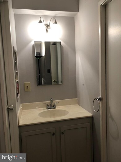 2339 Freetown Ct unit 21C, Reston, VA 20191 - photo 7