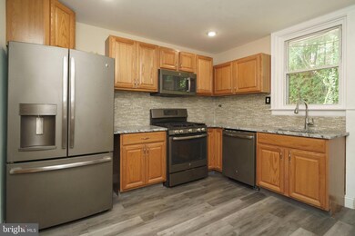 5940 N Franklin St, Philadelphia, PA 19120 - photo 3