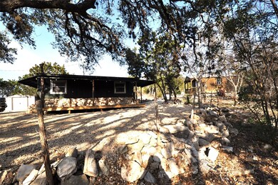 2521 County Road 241, Hondo, TX 78861 - photo 6