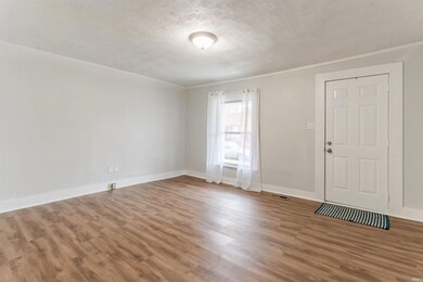 1012 Jefferson Ave, Evansville, IN 47714 - photo 4