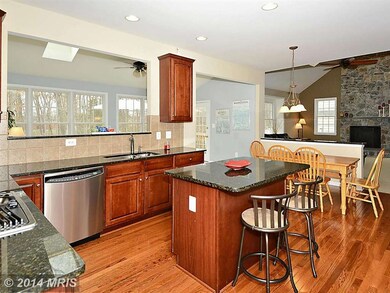 25355 Justice Dr, Chantilly, VA 20152 - photo 6