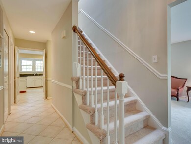 6803 Bluecurl Cir, Springfield, VA 22152 - photo 2